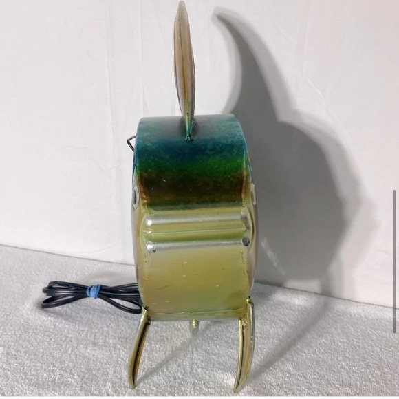 Deco Breeze Blue Yellow  Metal Fish Fan - Picture 4 of 15